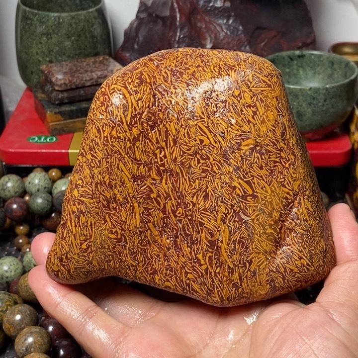 纯铜石英石@**生虫草化石原石