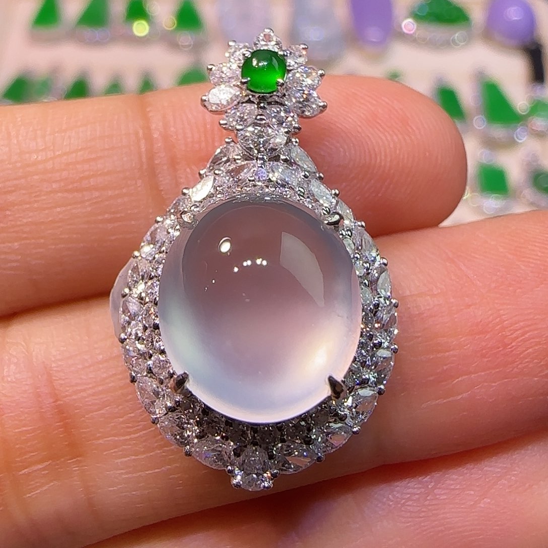 翡翠18K金镶嵌吊坠(不含链)