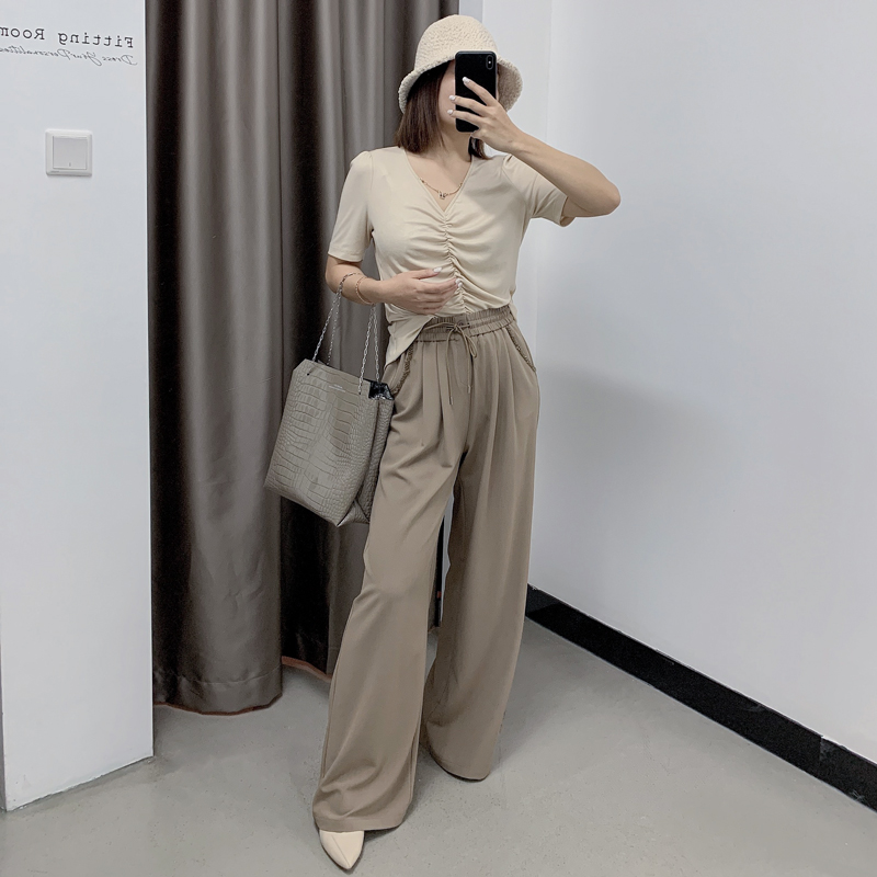 伊馨大码夏季薄款2024年新款高腰垂感宽松休闲卫裤冰丝凉感阔腿裤