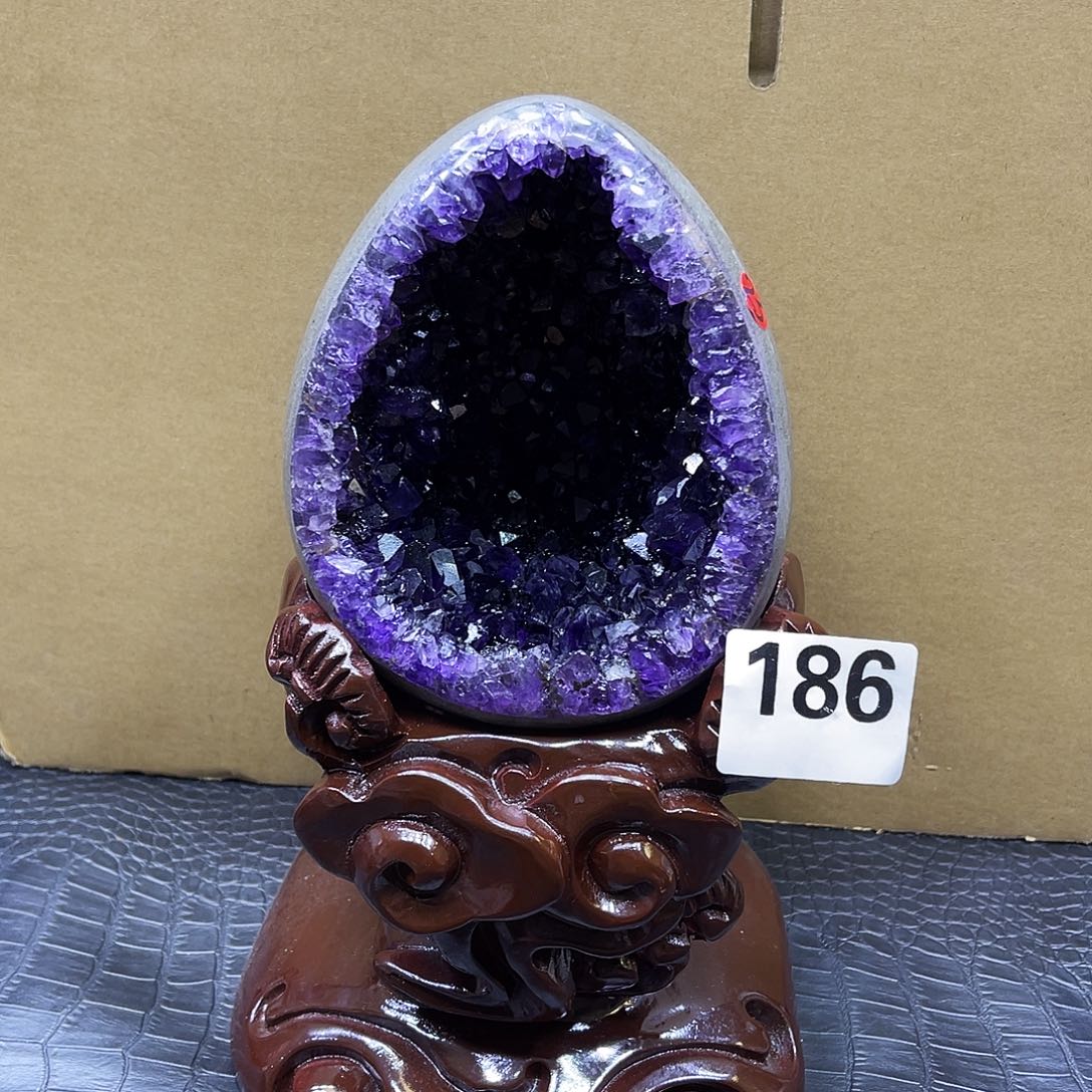 Z****大型摆件（非配饰）未镶嵌紫晶