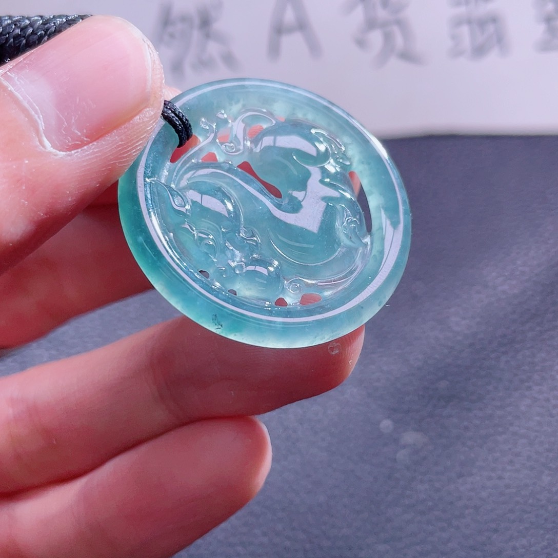 翡翠颈饰未镶嵌999999999