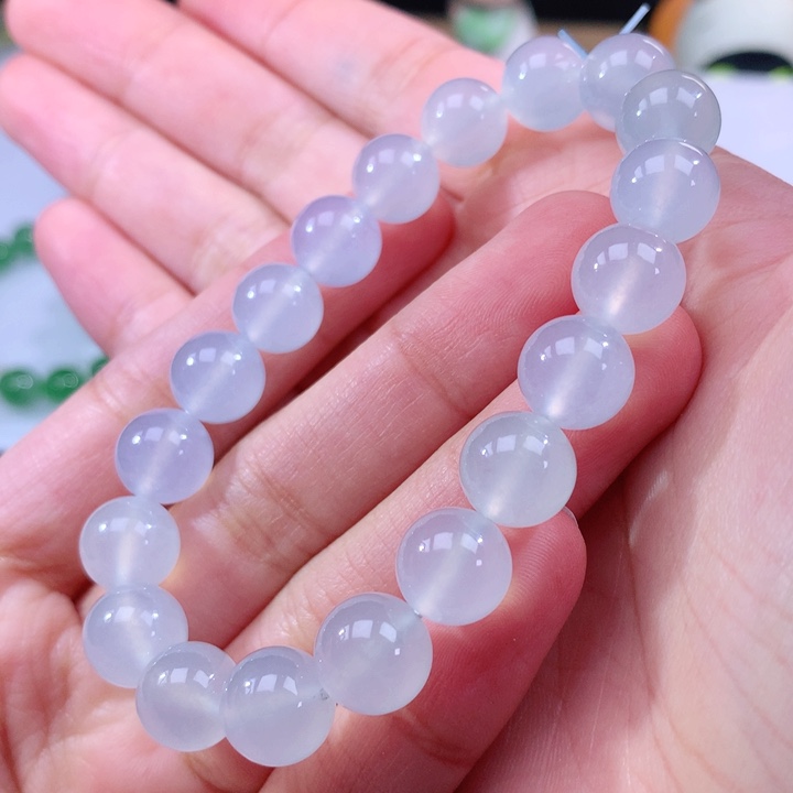 翡翠手链未镶嵌翡翠
