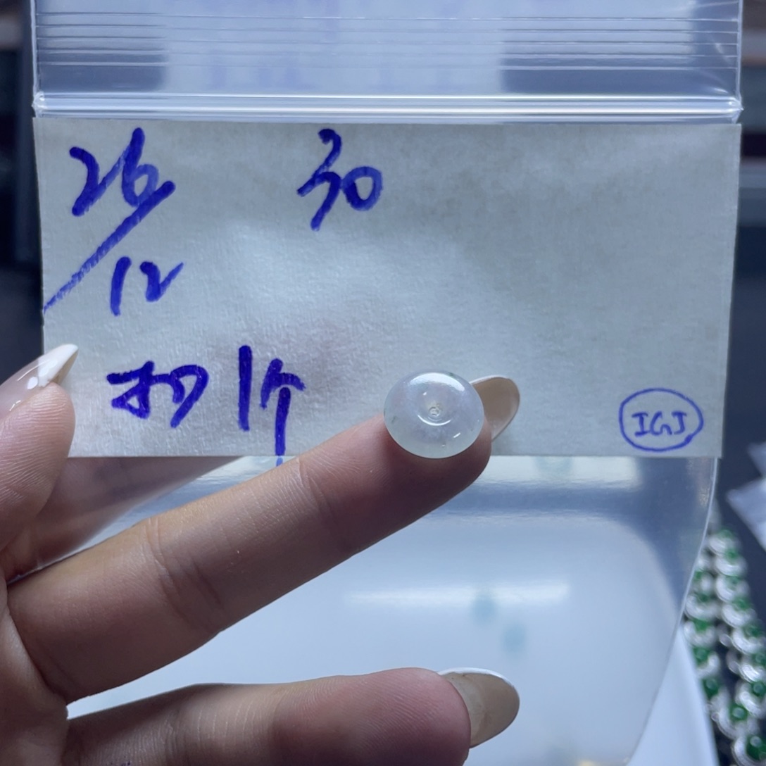 未镶嵌定制翡翠翡翠平安扣