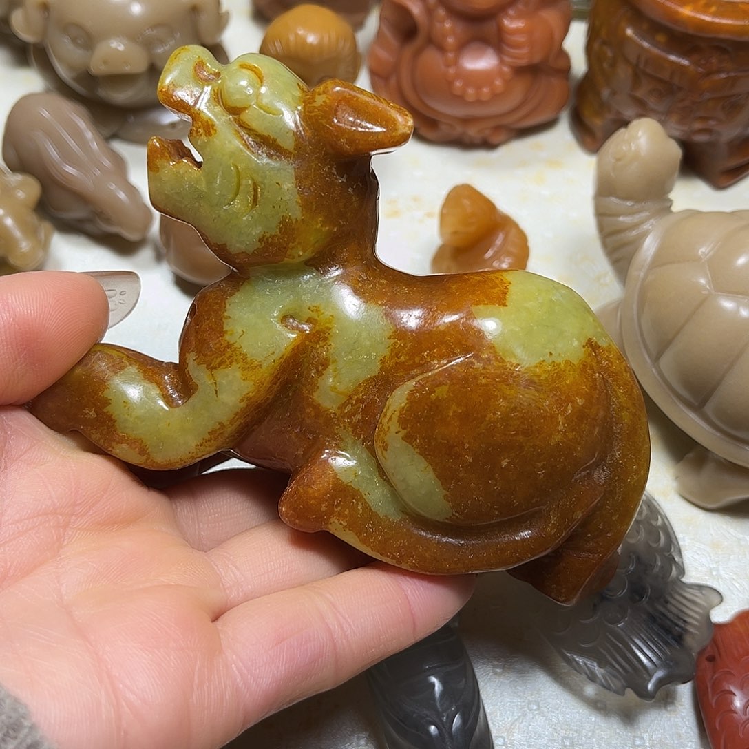 白玉菩提吊坠白玉菩提吊坠