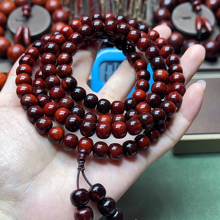 啊***哥木小叶紫檀手工艺