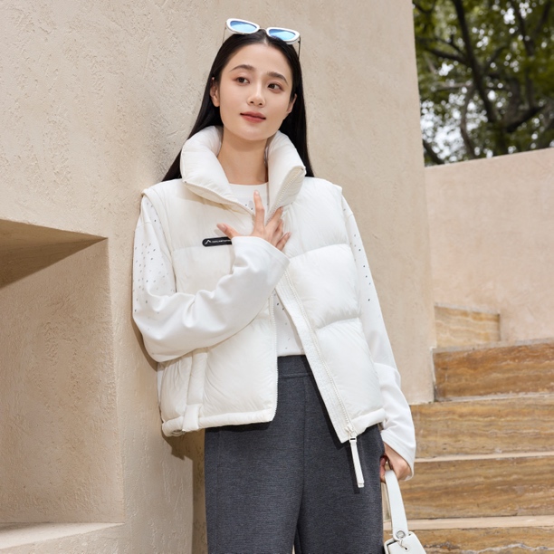 华家曼商场同款短款纯色保暖羽绒马甲