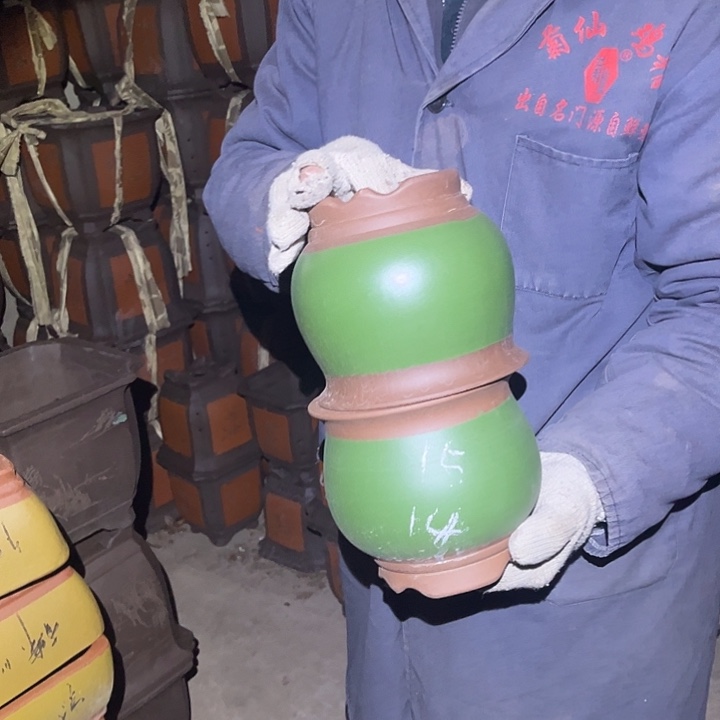 紫砂花盆紫砂花盆和小