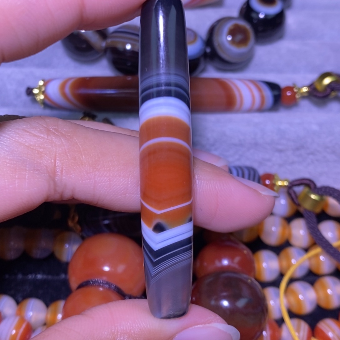 玛瑙/玉髓未镶嵌颈饰