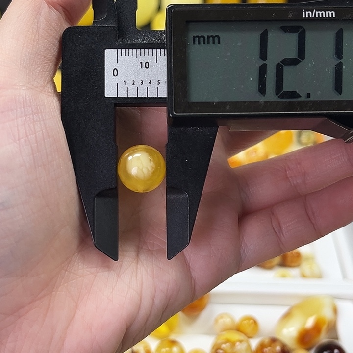 琥珀颈饰未镶嵌22
