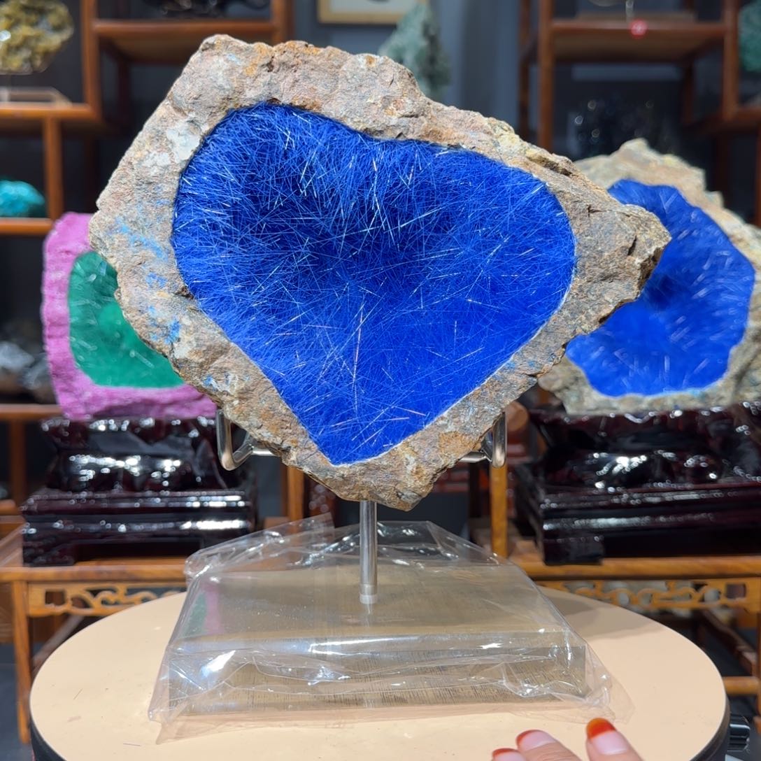 石材巴西蓝铜矿发晶共生矿