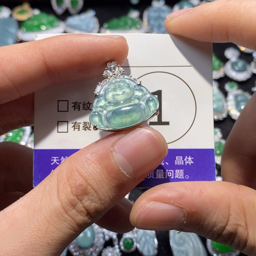 翡翠未镶嵌颈饰翡翠