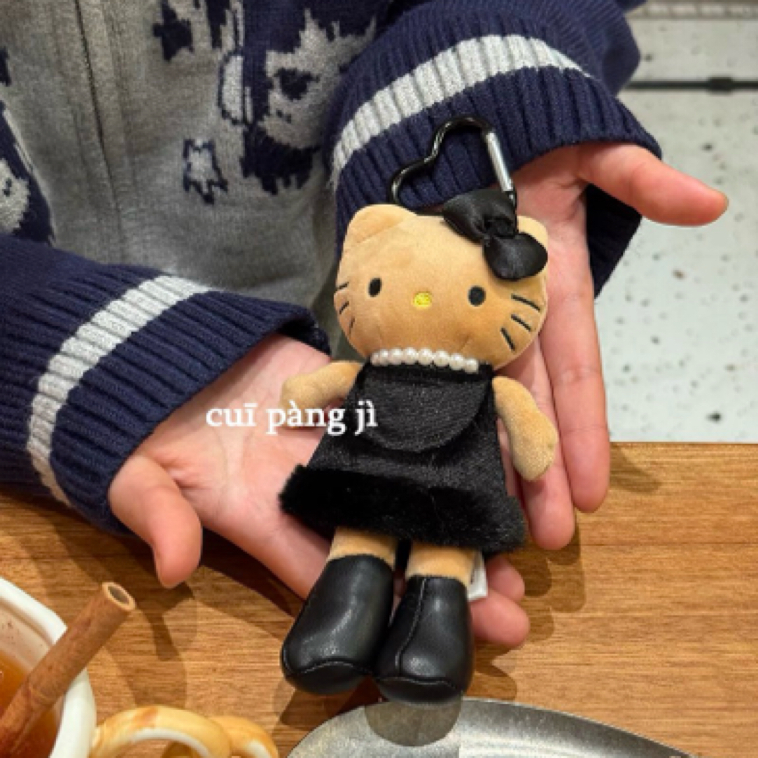 日本NIC长腿豹纹黑皮Kitty毛绒挂件可爱kt猫爱心扣书包挂饰钥匙扣