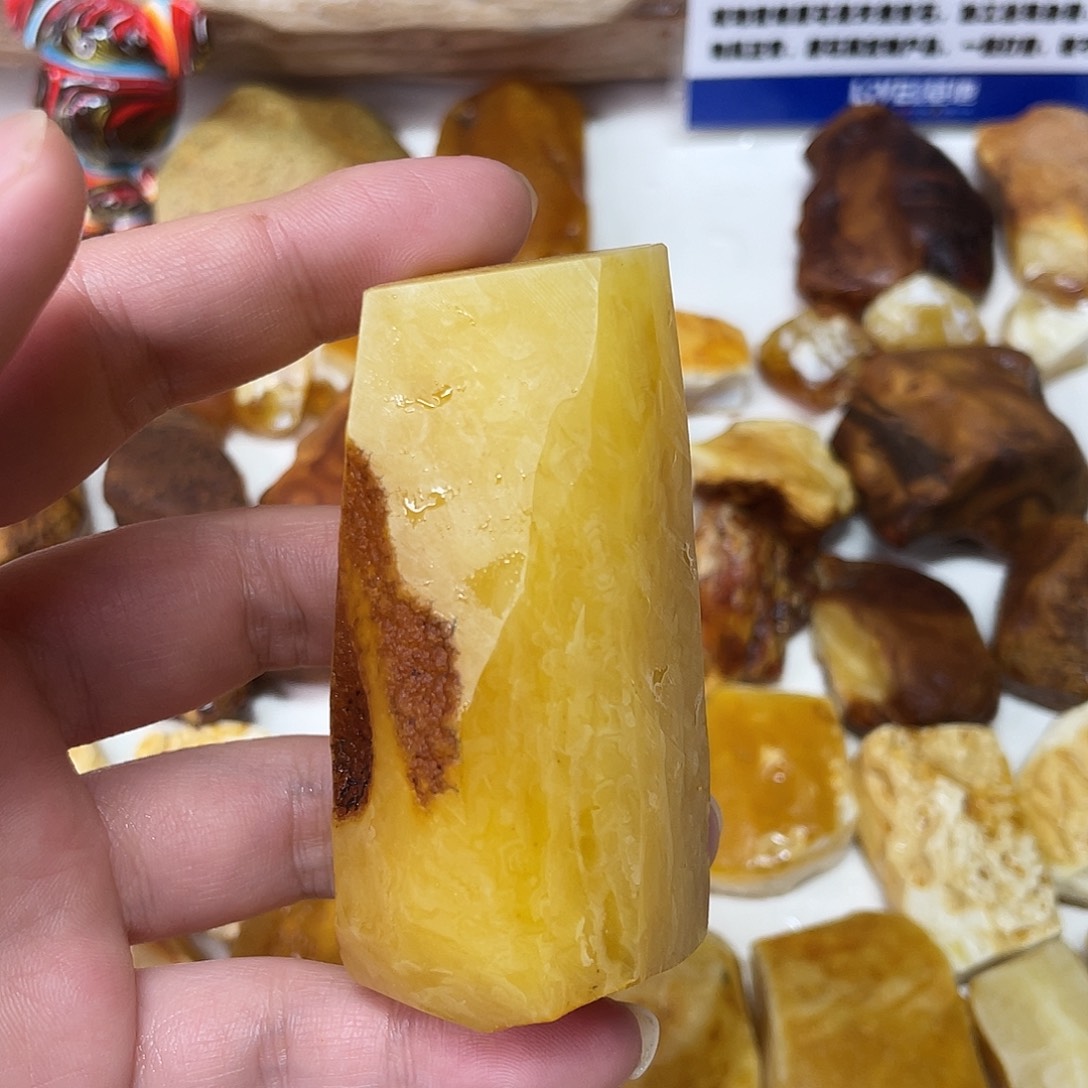 定制琥珀未镶嵌原矿琥珀