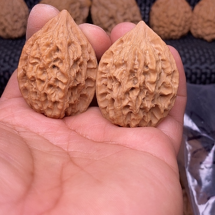 猴头核桃吊坠秦鸡351