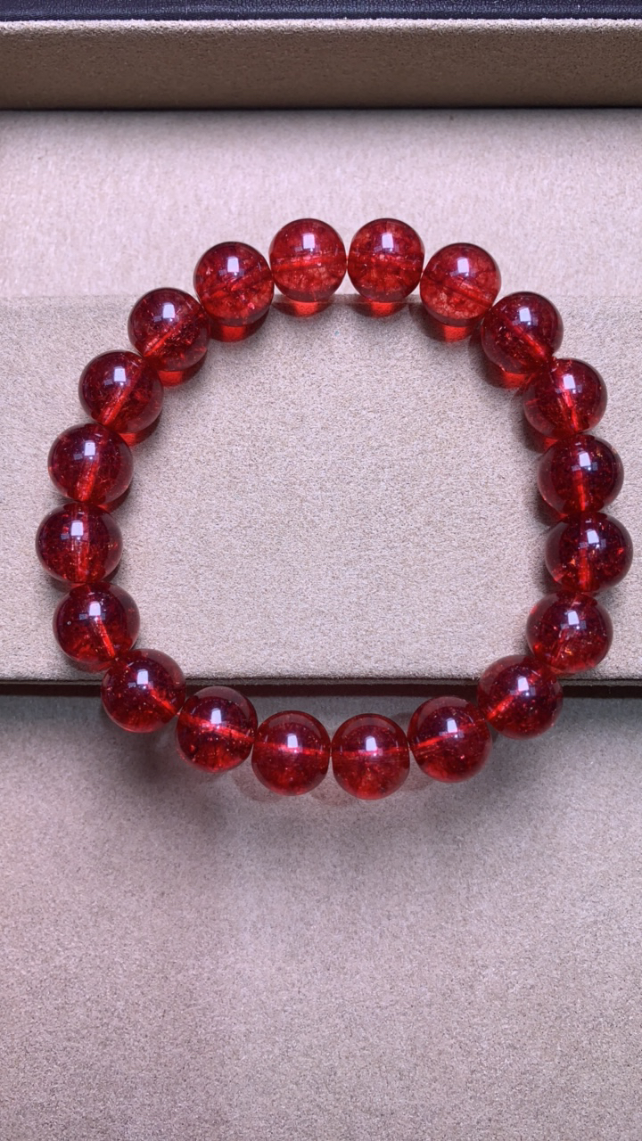 A 208  卡10mm时尚红幽手串