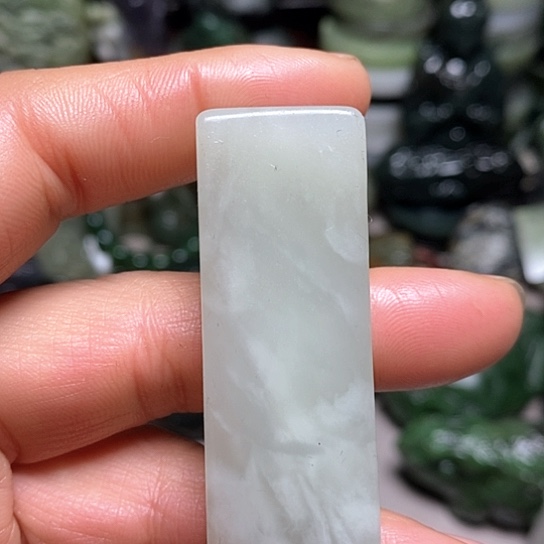 未镶嵌和田玉（糖玉）珠宝半成品