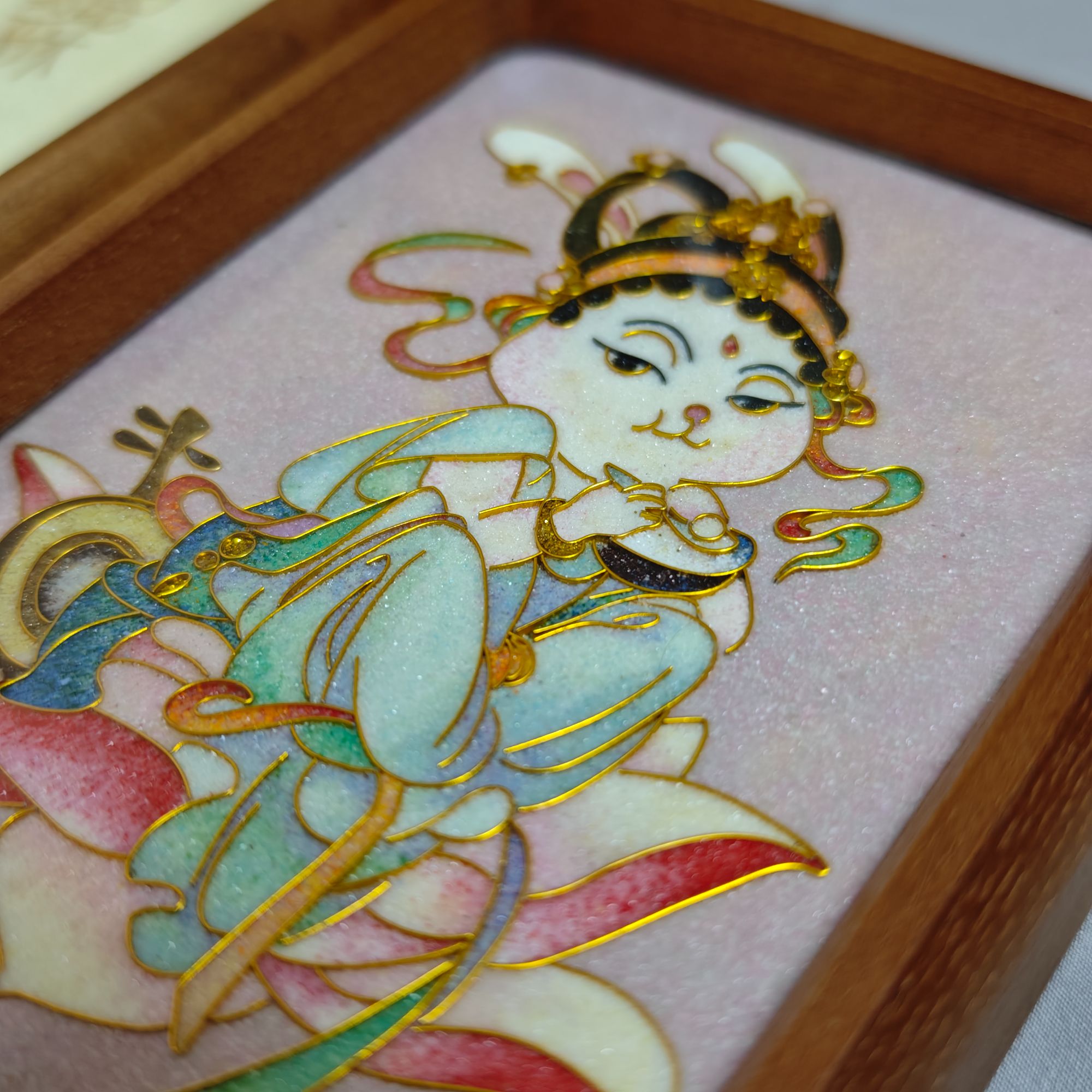 掐丝珐琅手作宫廷风侍女图