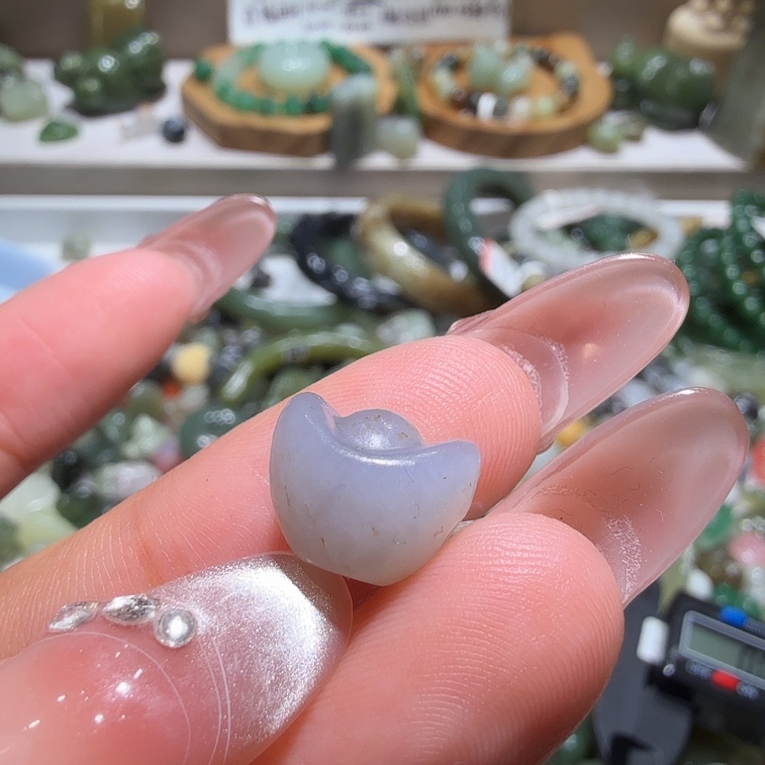 和田玉未镶嵌珠宝奇石