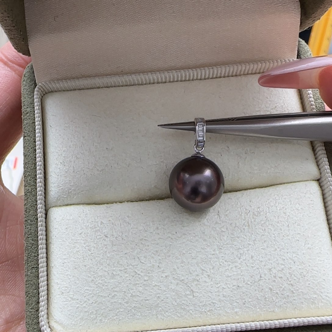 海水珍珠颈饰18K金镶嵌