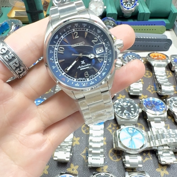 金****胶带老登蓝色孤品