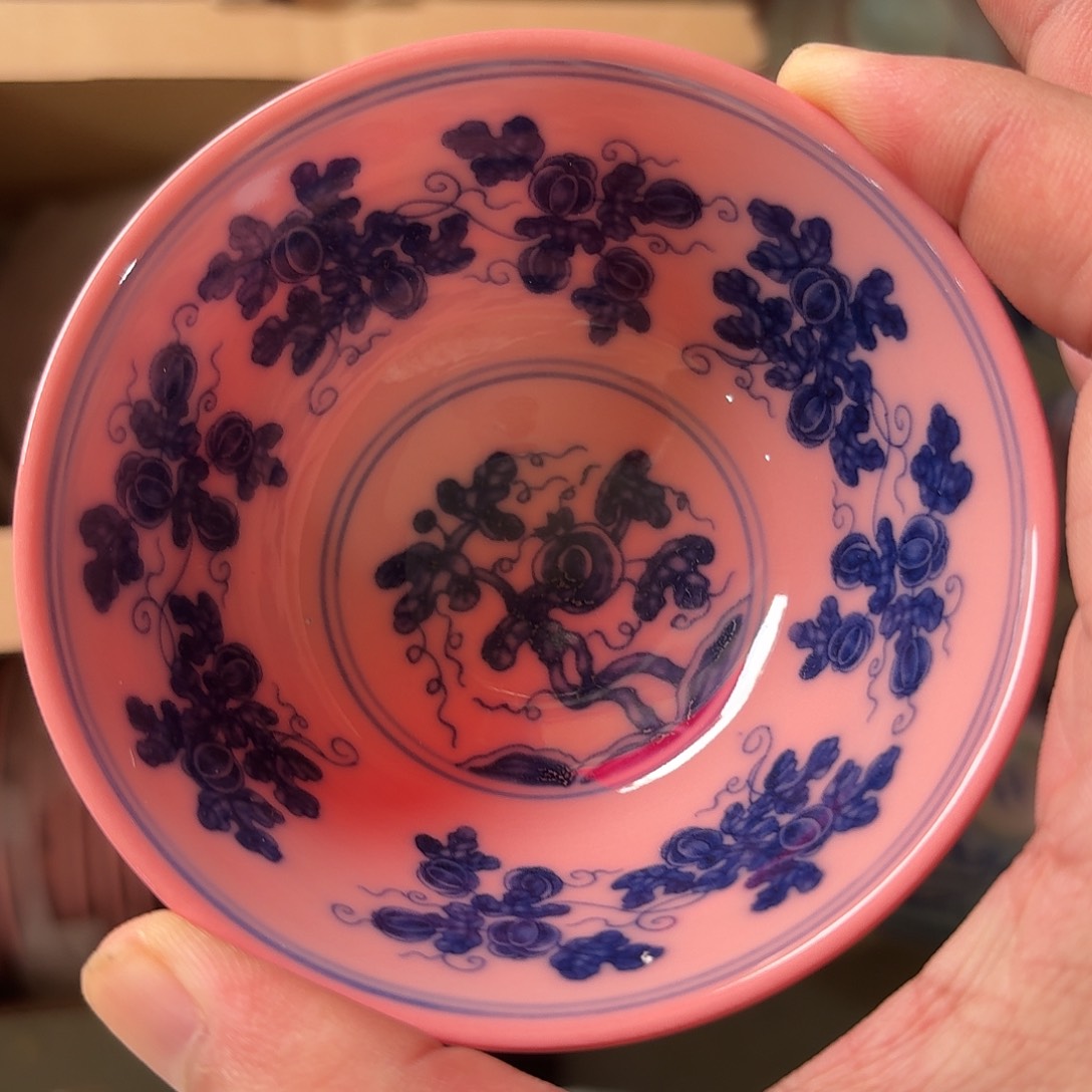 景德镇现代陶瓷工艺品