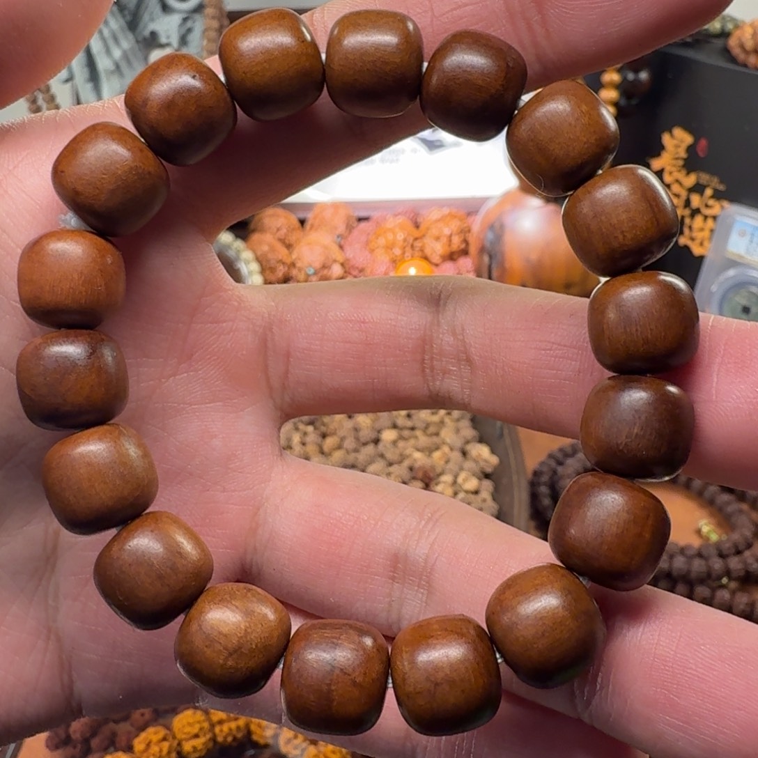 吊坠金刚菩提雷击木手串11