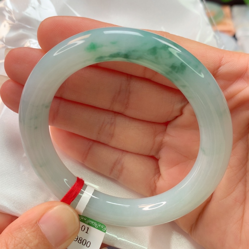 【闪购商品】翡翠手镯未镶嵌天然翡翠手镯