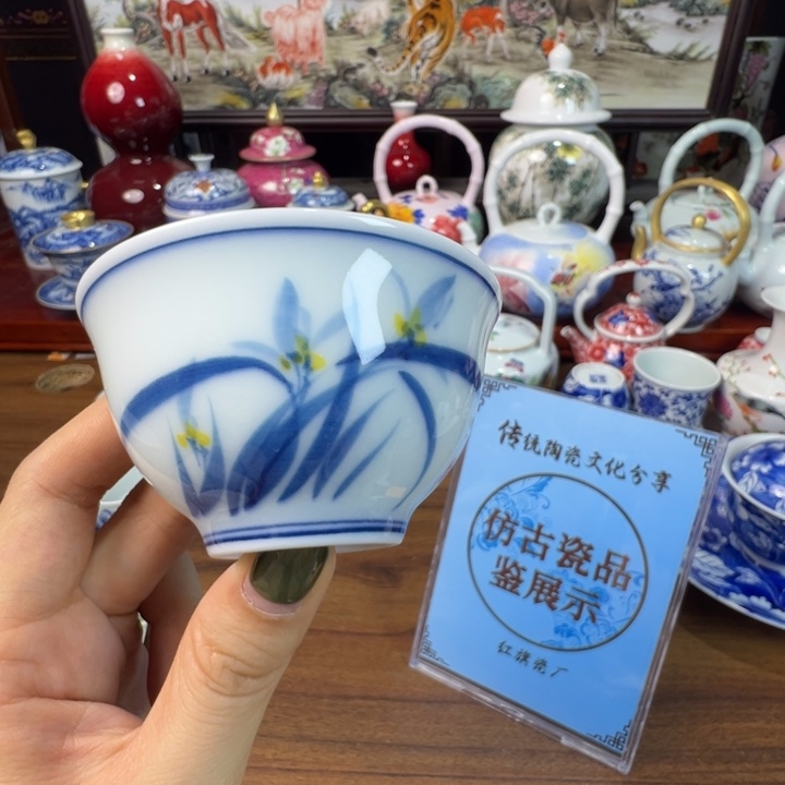 陶摆件景德镇陶瓷杯