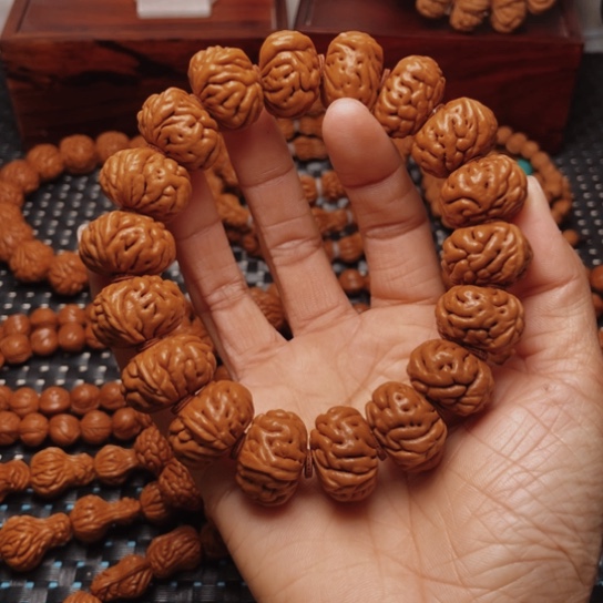 桃核手串龙纹桃核