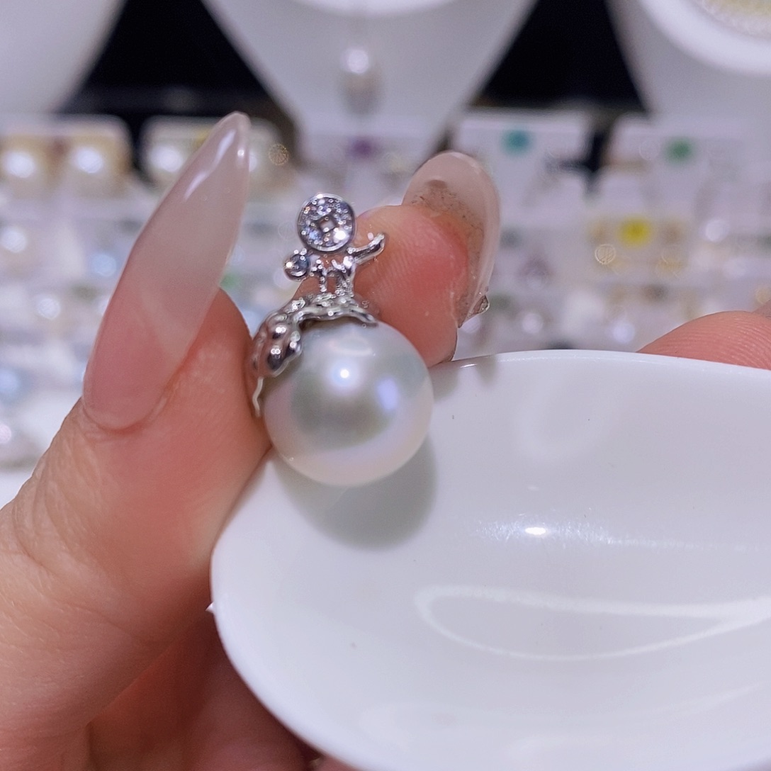 淡水珍珠颈饰合金