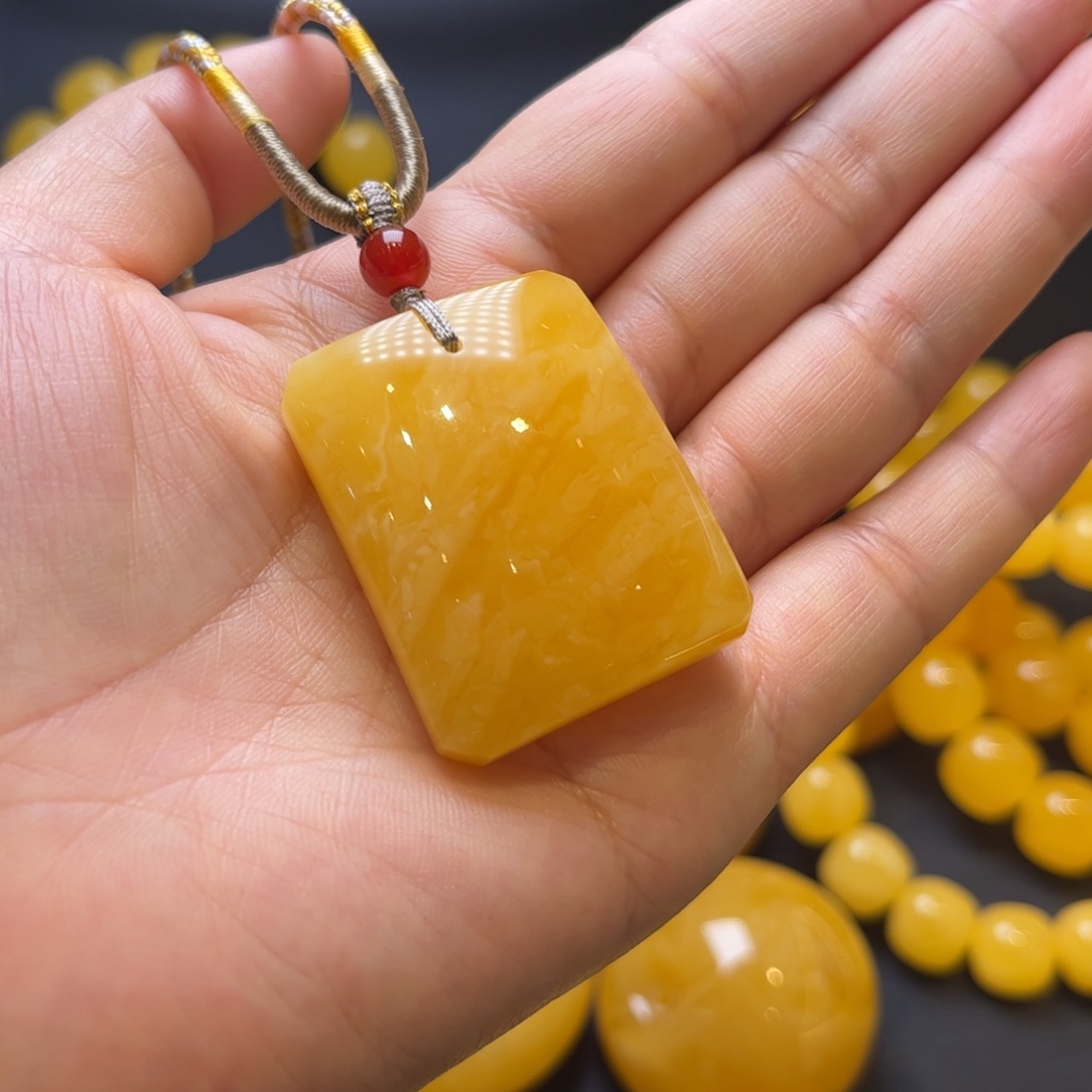 琥珀未镶嵌裸石琥珀蜜蜡