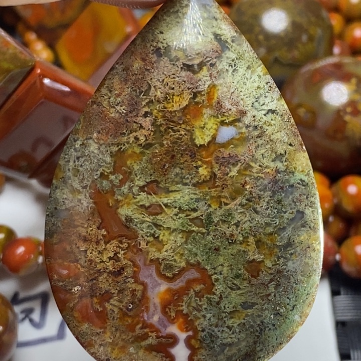 玛瑙/玉髓颈饰未镶嵌