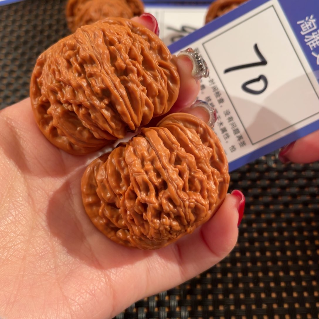 文玩核桃把件70号45尺楼