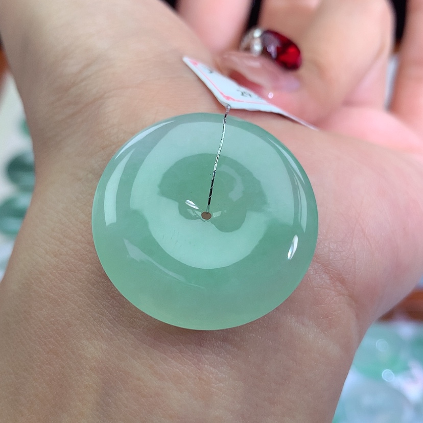 【闪购商品】翡翠吊坠(不含链)未镶嵌