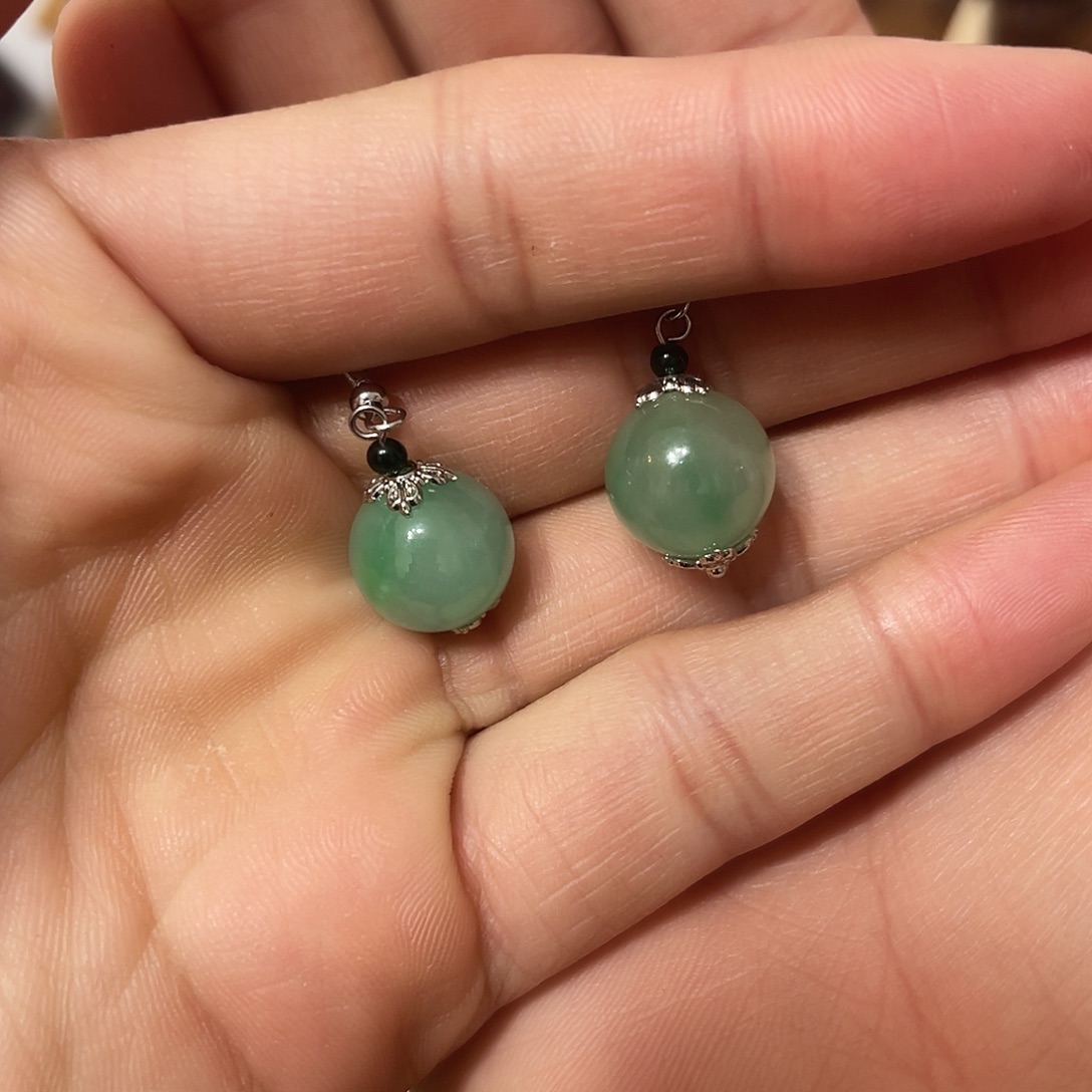 翡翠未镶嵌挂件青花瓷器的制作工艺与工艺等