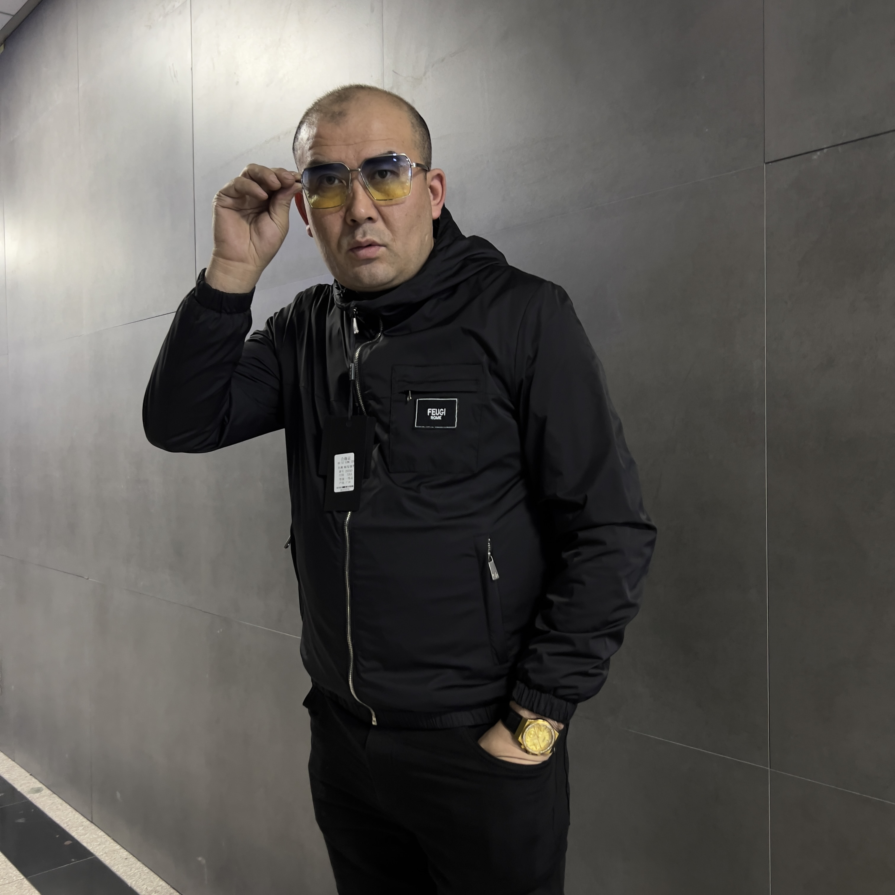 冬季男士连帽棉服时尚工装风加厚保暖休闲外套夹克衫