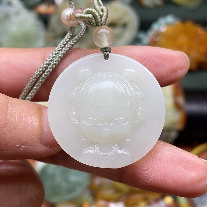 蛇纹石玉吊坠未镶嵌可***猫