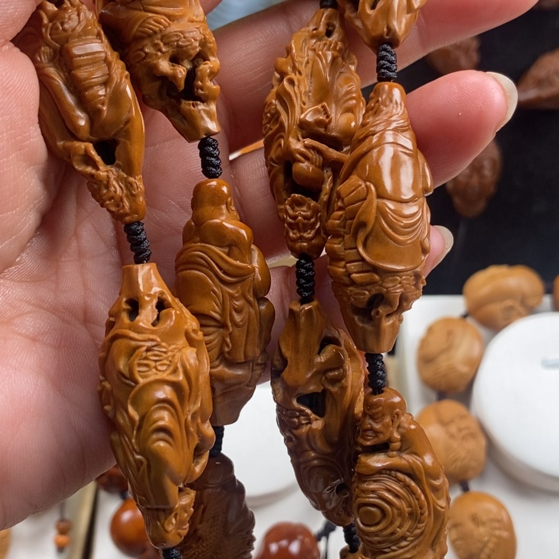 橄榄核吊坠橄榄回来咯哦哦哦