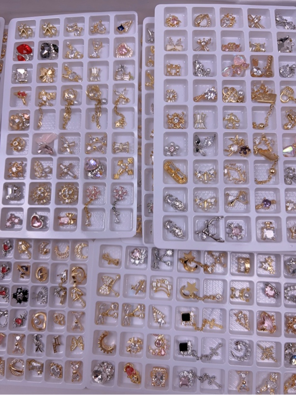 差价专拍美甲铜镶锆饰品满18包邮