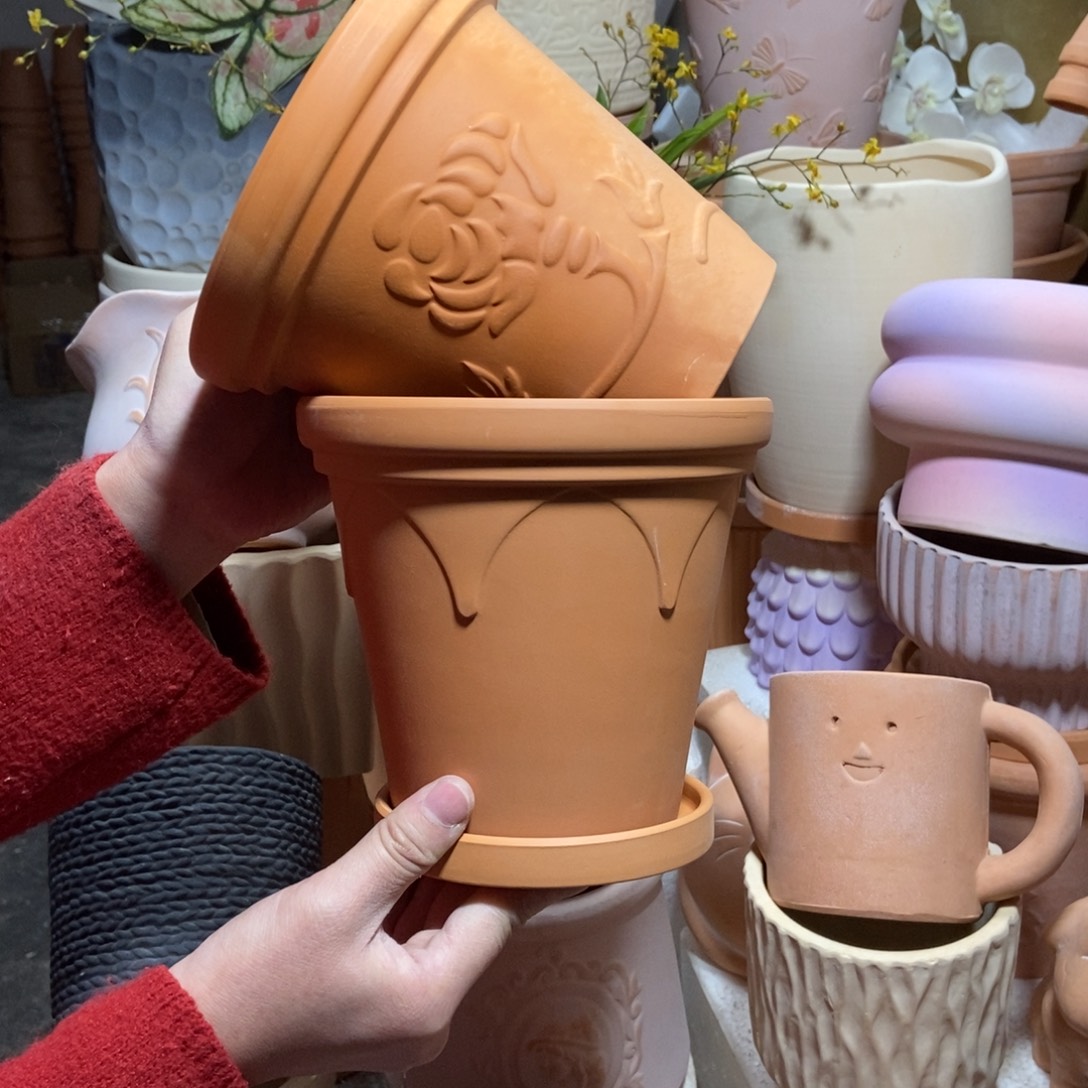 16×15红陶玫瑰+皇冠+托 2套