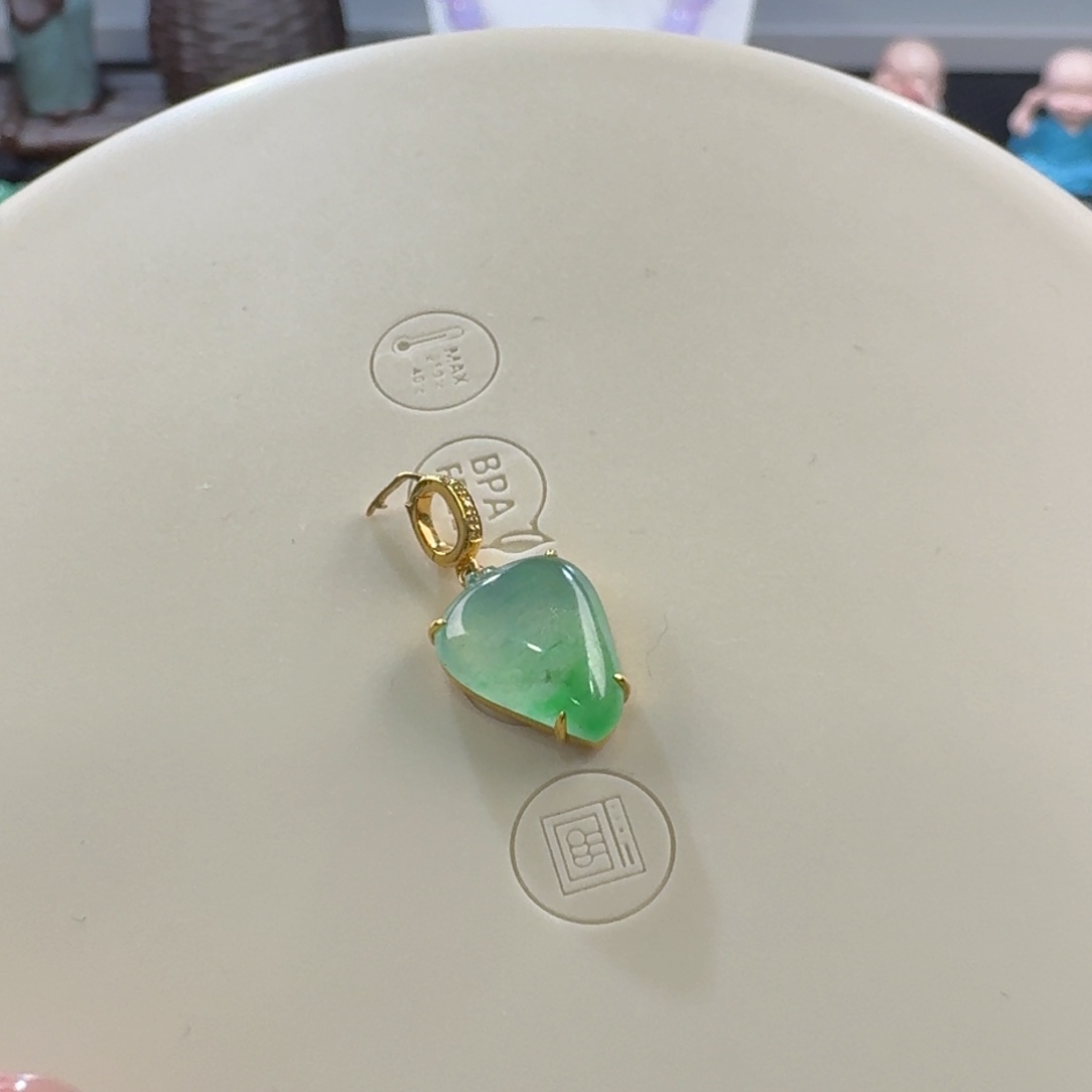 翡翠手链未镶嵌福瓜