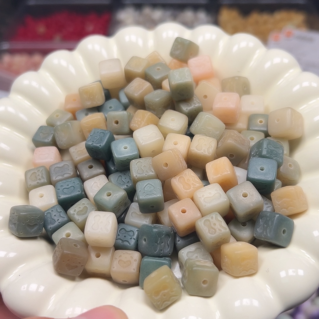 手串菩提根/象牙果100颗喜怒哀乐多宝色