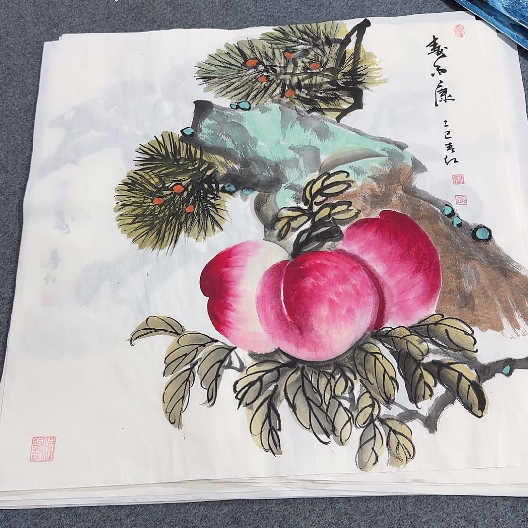 国画尺寸70X70手绘作品 