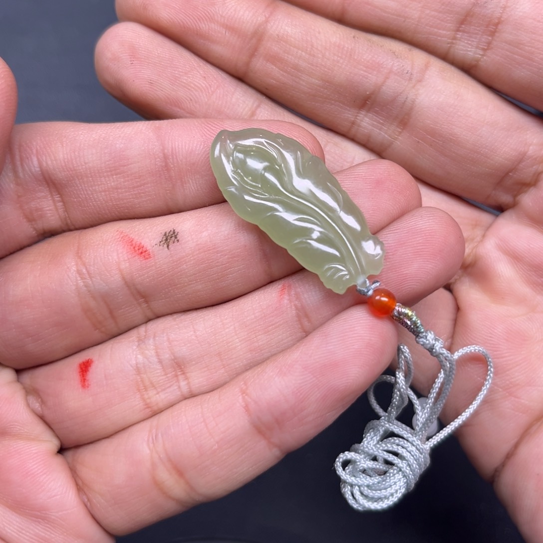 和田玉颈饰未镶嵌多样性钢板料凤凰的羽毛