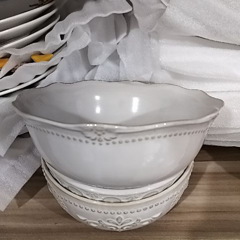 瓷片微瑕玫瑰面碗两个一组