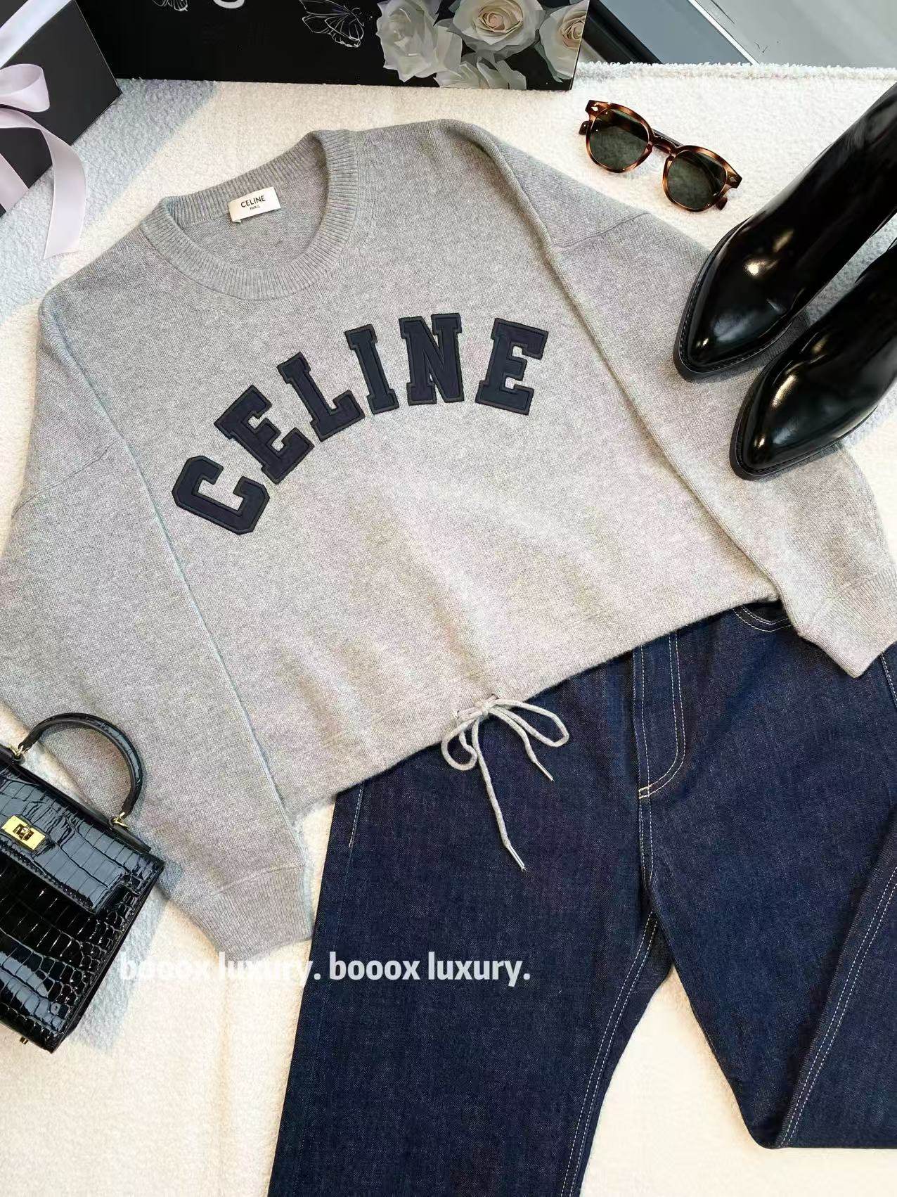 95新 Celine/思琳  xw149 羊毛 灰色大logo羊绒毛衣 XS码