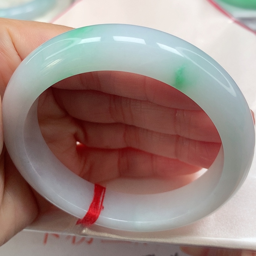 【闪购商品】翡翠手镯未镶嵌冰糯白底青手镯5455圈35号