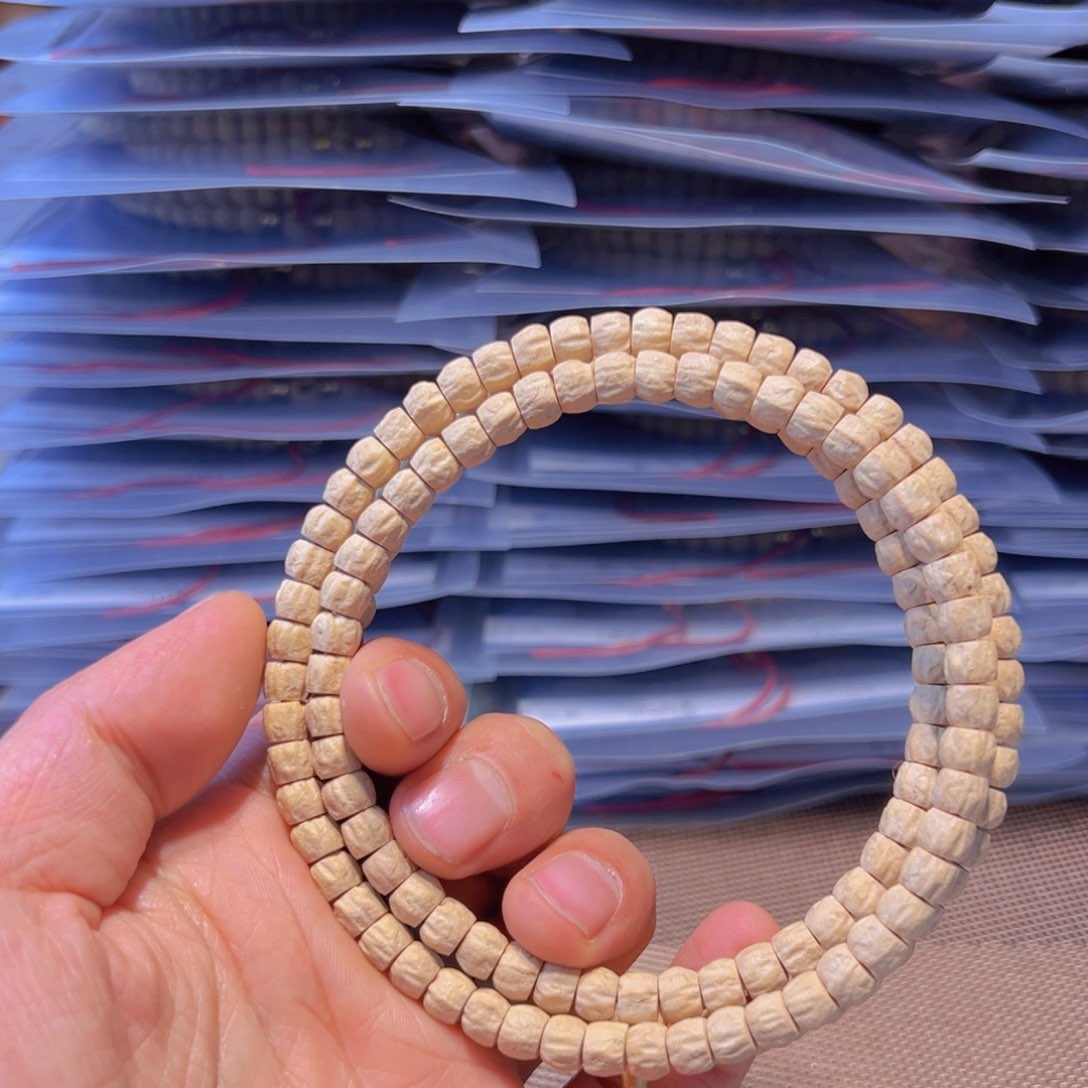 柏香籽/百香籽吊坠多****好