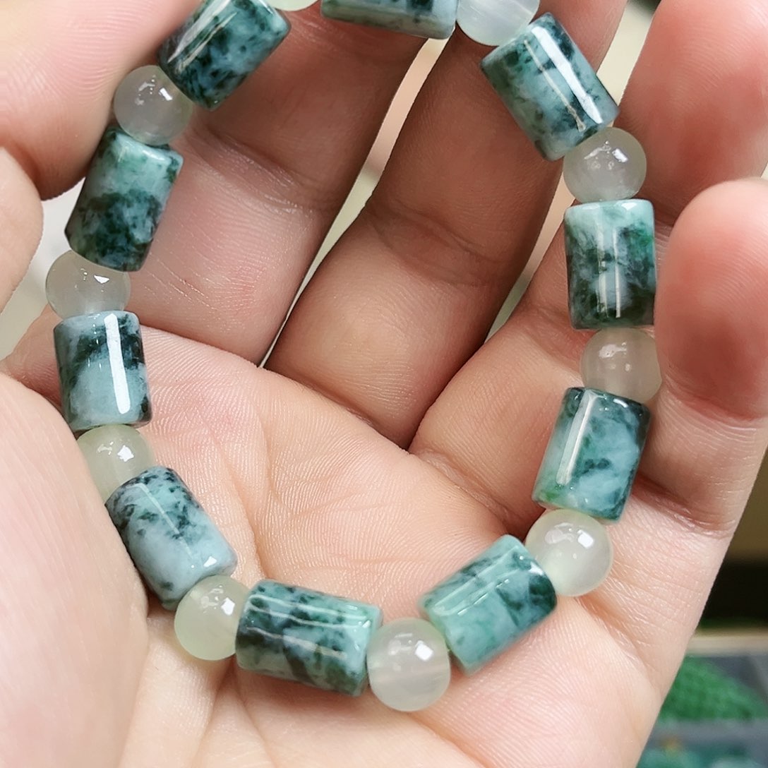 翡翠手镯未镶嵌手链