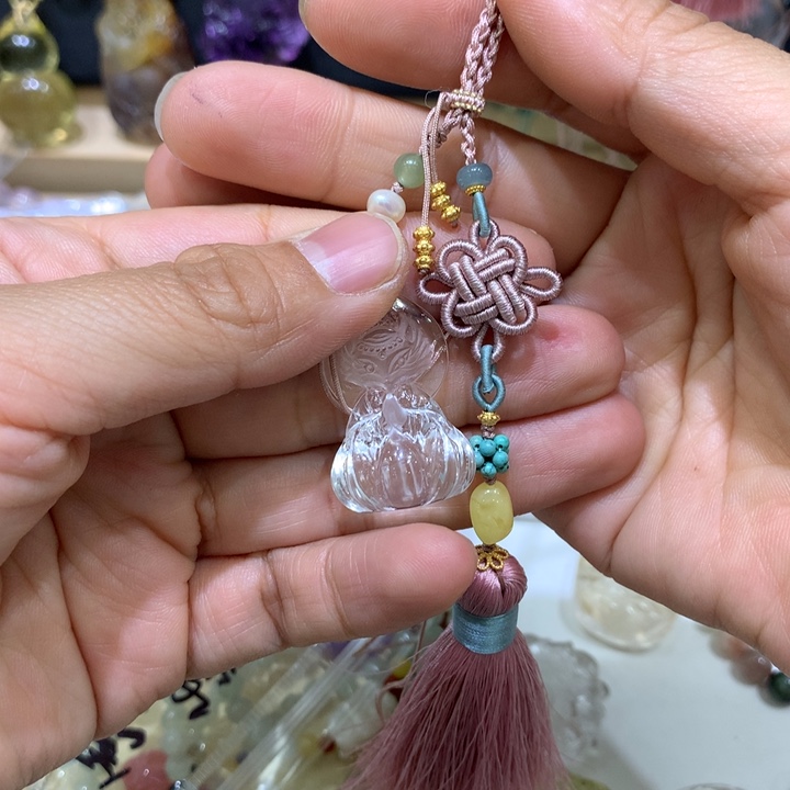 包挂未镶嵌水晶胭*伈